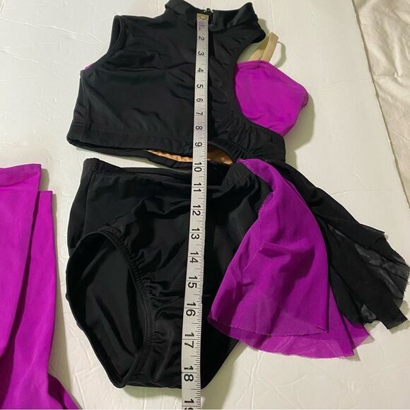 Revolution solo custom Dance Costume lyrical RENEGADE
RC24574 MC-Medium child - Picture 4 of 11